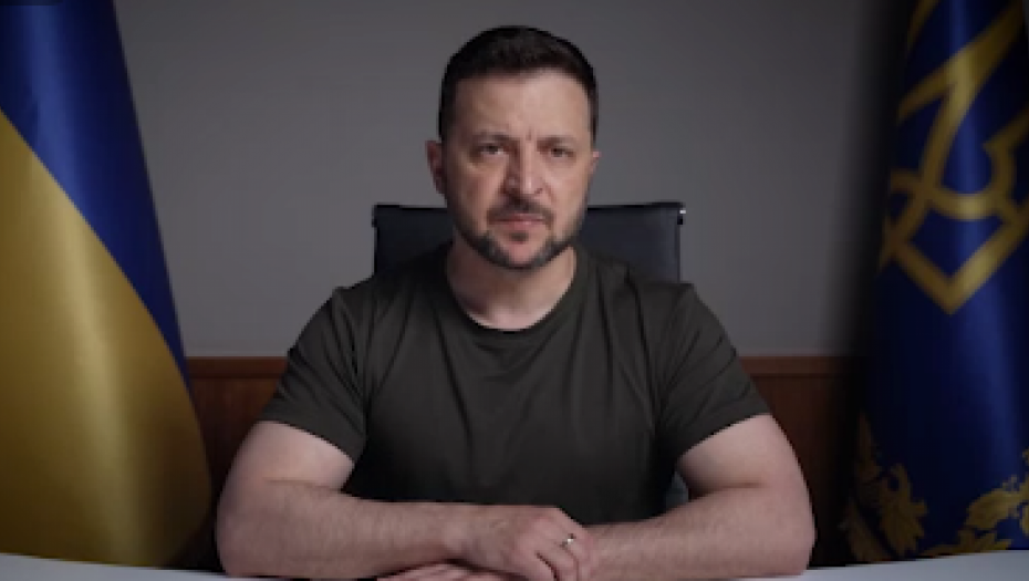 "U RAKETNOM UDARU UBIJENO JE VIŠE LJUDI" Zelenski: Ovo je meta (VIDEO)