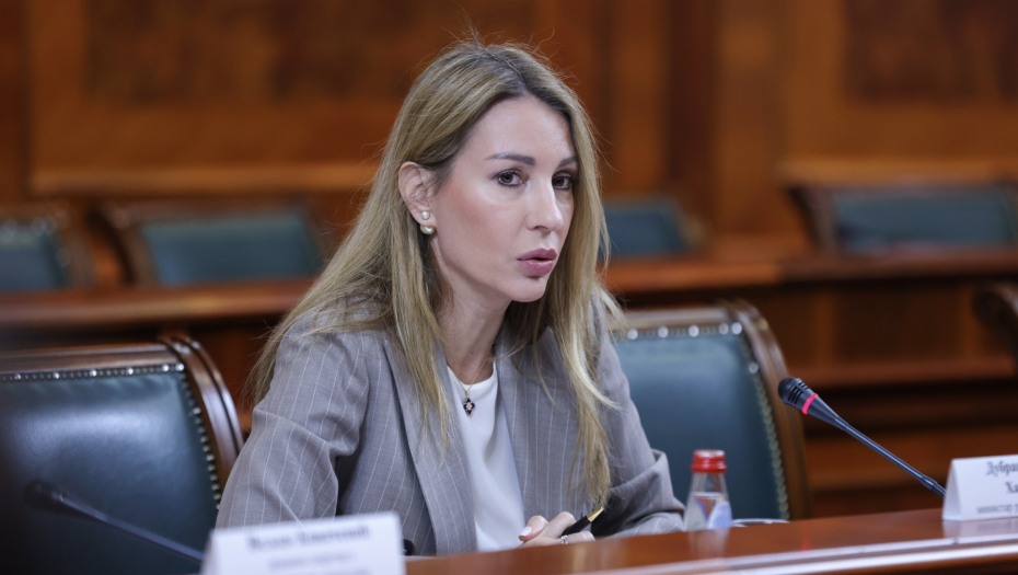 POČASTVOVANA SAM ŠTO JE MOJA MALA ZEMLJA VELIKI PARTNER PRIJATELJSKE KINE! Ministarka Đedović Handanović o poseti Si Đinpinga!