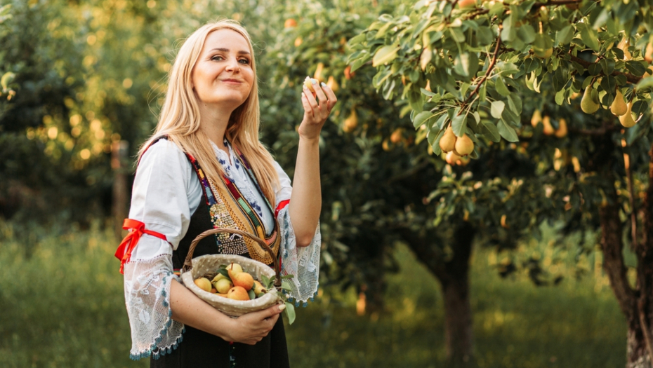 OVA STARA SRPSKA IMENA ZA DEVOJČICE SU PRELEPA Evo kako možete nazvati ćerku, a da ispoštujete tradiciju!