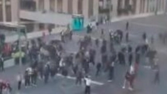 HIT SNIMAK SA OSTRVA Junajtedovi navijači izašli sa stadiona, pa onda trčali da se vrate nazad (VIDEO)