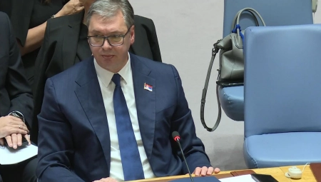 POTREBNE SU NAM JAKE I PRINCIPIJELNE UJEDINJENE NACIJE Vučić upozorio na lukavi etnički inženjering Prištine