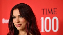 "PRESTANI DA SE BLAMIRAŠ, SRAMOTA" Novi skandal albanske pevačice, komentari pljušte, doživela peh kakav se ne pamti!