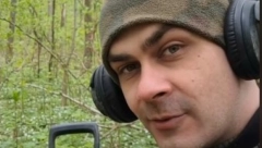 ČOVEK KOPAO BLATO, PA NAIŠAO NA NEVEROVATAN PREDMET U trenutku kada je detektor za metal zapištao, ostao je u šoku!