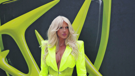 "DESIO SE PRESEDAN" Jelena Karleuša javno otkrila šta je uradio poznati reper, sarađivao sa njom, a onda usledio šok