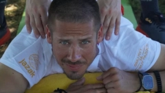 NIKOLA ROKVIĆ SNIMA FILM PUTUJUĆI KA GRČKOJ Pevačev dokumentarac će uskoro ugledati svetlost dana!