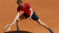 MEDVEDEV ŠOKIRAO IZJAVOM Rus pobedio, ali njegova svađa sa sudijom će ostati upamćena, evo šta mu je rekao (VIDEO)