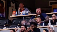 MORALI SU DA REAGUJU Pogledajte kako je Denver "izolovao" braću Jokić na tribinama (FOTO)