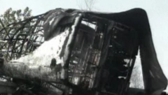 PRVOG MAJA 1999. JEDNA NATO BOMBA POBILA JE OKO 50 LJUDI U AUTOBUSU Među njima su bili brat i sestra, Nikola (17) i Marija (15)