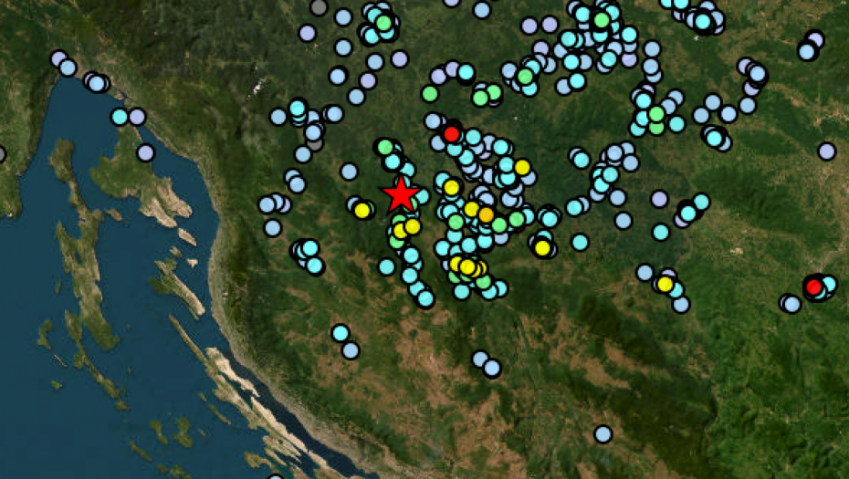 "STVARI SU LETELE SA POLICA, SKOČILI SMO IZ KREVETA!" Hrvatska i BiH u panici zbog JAKOG zemljotresa