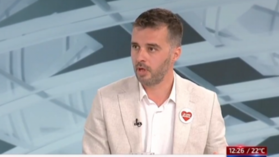 MANOJLOVIĆ POD UDAROM OPOZICIJE "Zašto sada izlazi a nije hteo u decembru?"