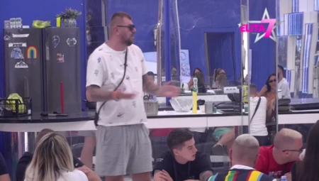 JANJUŠ OTKRIO KO SE NIJE POJAVIO NA SAHRANI NJEGOVOG BRATA Priznao sve u emisiji uživo, muk u Beloj kući