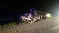 AUTOMOBIL POTPUNO SMRSKAN Stravična saobraćajna nesreća kod Pančeva! Ima povređenih (FOTO)