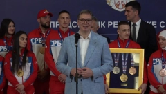 VUČIĆ UGOSTIO ZLATNE BOKSERE! Hvala vam za veliku radost koju ste doneli našoj zemlji! Za koji dan i pare na računu