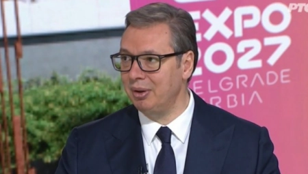 VUČIĆ ĆE STIĆI DO SVAKOG KRAJA SVETA - OD PACIFIKA DO KARIBA Predsednik ne odustaje od pokušaja da spreči usvajanje sramne rezolucije iza koje stoje najveće zapadne sile