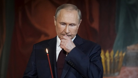 PUTIN STIGAO NA VASKRŠNJU SLUŽBU Peskov otkrio šta ruski lider obično ima na svom prazničnom stolu