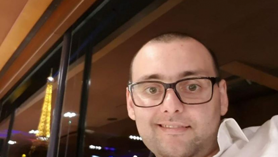 "AKO OSETIŠ DA TI JE LOŠE, KAŽI, DA UMREM DAN PRE TEBE" Branko je kao dete prvi put pobedio najteži oblik raka, a očeve reči zauvek će pamtiti