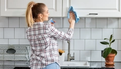 IZGLANCAJTE KUĆU BEZ HEMIJE Upotrebite ovo čudesno voće da oribate najprljavija mesta, od poda do plafona!