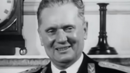 ŠTA JE TITO POSLEDNJE IZGOVORIO PRED SMRT? Njegovo stanje je bilo državna tajna...jedno je odbio da uradi, zapretivši da će se ubiti! (VIDEO)