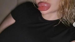 POTROŠILA MILIONE NA PLASTIČNOG HIRURGA Ova devojka ima NAJVEĆA USTA na svetu (FOTO)