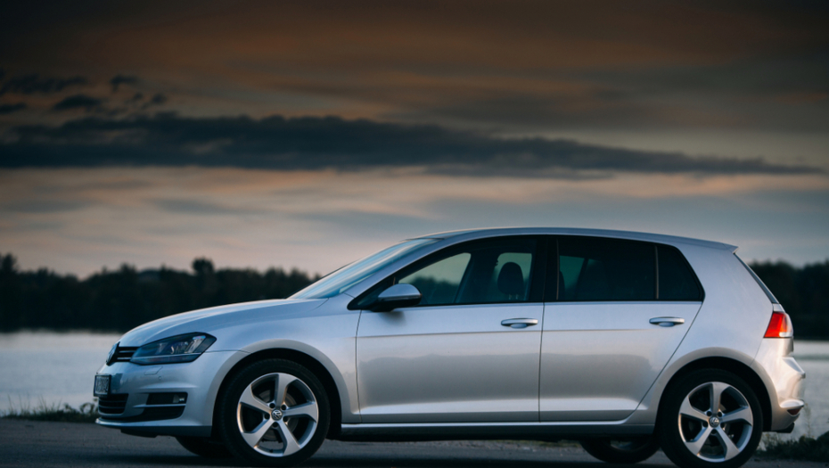 NAJTRAŽENIJI AUTOMOBILI U SRBIJI Pregled pet najpopularnijih modela i njihovih cena