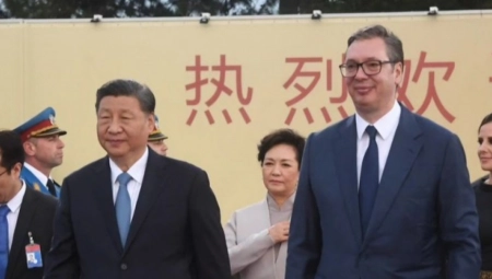 VUČIĆ PRIMIO PISMO ZAHVALNOSTI SI ĐINPINGA Odnosi podignuti na novi istorijski nivo
