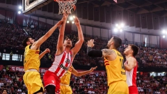 OLIMPIJAKOS SRUŠIO BARSU U MAJSTORICI Petrušev i Milutinov idu na F4 Evrolige