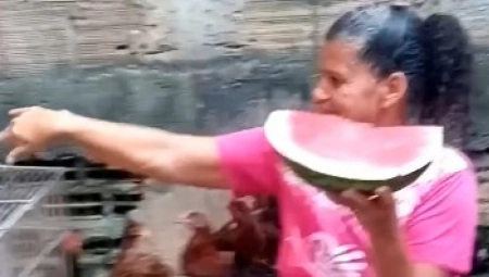 MARIJA JE REŠILA DA VIŠE NE UKLANJA DLAKE Sada je srećna i popularna, ali njena hrabra odluka umalo ju je koštala razvoda! (VIDEO)