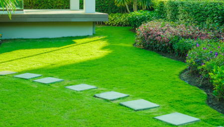 ZARAĐUJE HILJADARKU MESEČNO, NE MRDNE PRSTOM: Samohrana majka napravila biznis od dvorišta