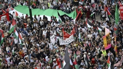 MASOVNI PROTESTI NAKON DISKVALIFIKACIJE HOLANDIJE! Blokiran grad, haos na ulicama zbog Palestine, policija u pripravnosti!
