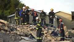 ČUDA SE DEŠAVAJU, 116 SATI BIO ISPOD RUŠEVINA Preživeo posle 5 dana nakon urušavanja zgrade (VIDEO)