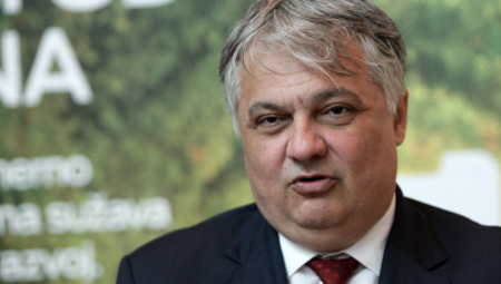 LUČIĆ:Kampanjom podižemo svest najmlađih o pravilnoj upotrebi novih tehnologija