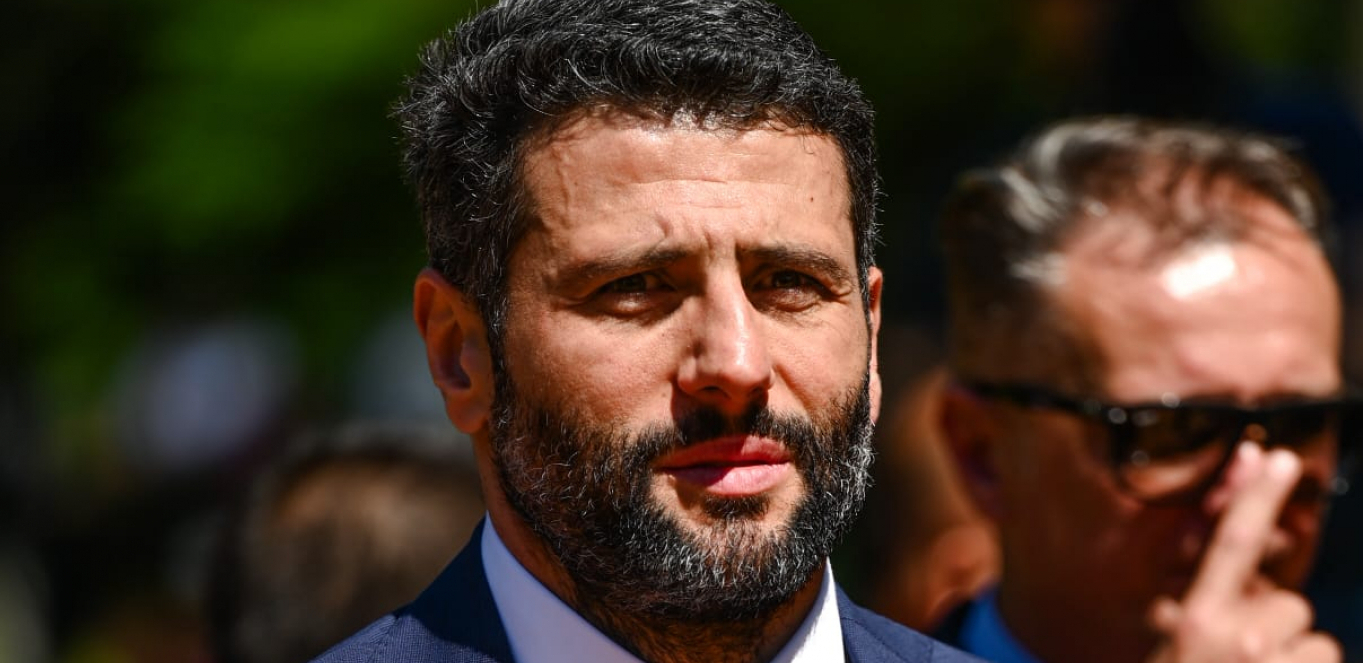 ŠAPIĆ U DONJOJ GRADINI Položio cveće povodom Dana sećanja na žrtve genocida nad Srbima, Jevrejima i Romima u NDH
