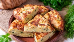 PRAVA LETNJA PITA ZA DORUČAK Sa sirom, šunkom i krastavčićima, osvežavajuća i ukusna