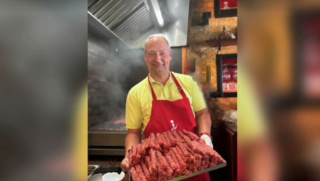 AUSTRIJSKI LICEMER! Sprema Srbima ćevape, a optužuje ih za genocid! (VIDEO)