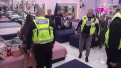 ANELI UPALA KOD MAJE I JANJUŠA Trudna Ahmićeva napravila haos, urlala na bivšeg iz sveg glasa