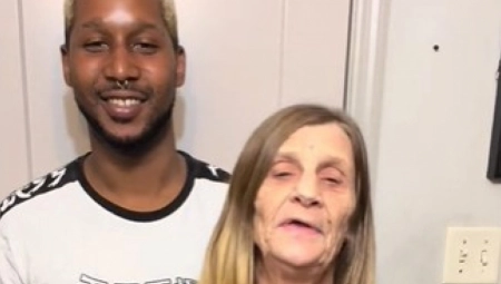 OVAJ ULTRAZVUK JE OSTAVIO CEO SVET U NEVERICI Ona ima 63 a on 26 godina, njoj je ovo osmo dete, a svi ih pitaju samo jednu stvar! (VIDEO)