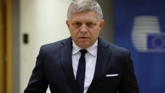 PRVA REAKCIJA IZ MOSKVE NAKON POKUŠAJA ATENTATA NA FICA "Tako oni to rade" (FOTO)