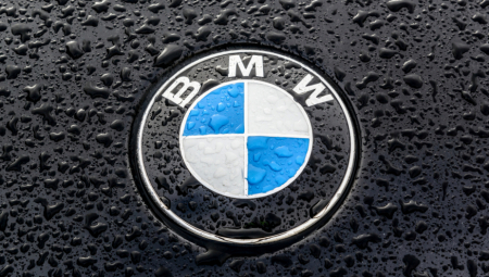 MUŠKARAC DOBIO MILIONSKU ODŠTETU OD BMW: Naslonio je ruku na vrata, nije ni slutio šta sledi!