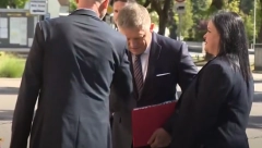 MINISTAR POLICIJE TRAŽI HITNO SAZIVANJE SAVETA BEZBEDNOSTI Pojačava se zaštita političara i medija!