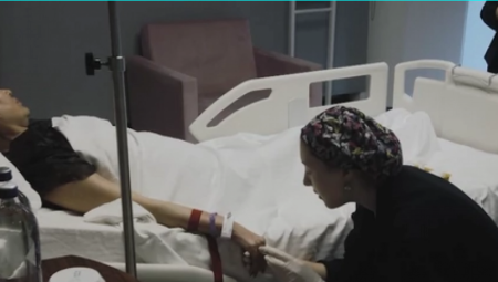 OPERACIJA CECE RAŽNATOVIĆ TRAJALA OSAM SATI Pevačica imala ogroman problem sa kičmom, otkriveni svi detalji