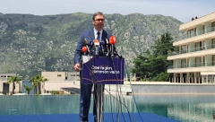 POMISLIH, MAJKO MOJA, ZAR OVAKVI LJUDI ZAISTA POSTOJE? Vučić otvoreno o osobi koja mu je pretila