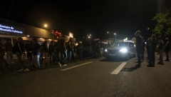 USTANAK U FRANCUSKOJ KOLONIJI Pariz šalje hiljade policajaca na drugi kraj sveta