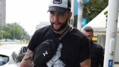 VELJKO RAŽNATOVIĆ OBJAVIO NIKAD VIĐENU FOTKU SA ARKANOM Još jednom je pokazao koliko mu nedostaje otac