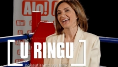 NE ZNAJU DA PROMENE SIJALICU Marina Tadić "U ringu" oplela po muškarcima, pa potkačila i žene: "Same su sebi uskočile u stomak"