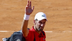 ĐOKOVIĆ BIO U ARENI Zvezda pred Novakom osvojila titulu (VIDEO)