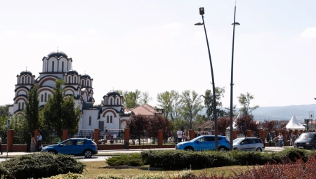 NEOČEKIVANO OBAVEŠTENJE NA KAPIJI HRAMA! Ovo više ne mogu da trpe, komentari samo pljušte "Niste došli u kafanu!" (FOTO)