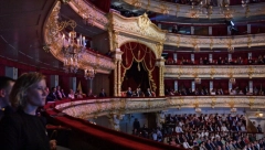 ALARM U U BOLJŠOJ TEATRU U MOSKVI Hitno evakuisano dve hiljade ljudi (VIDEO)