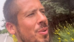 NIKOLA ROKVIĆ NALETEO NA ZMIJU Ugledao jeziv prizor, evo kako je reagovao