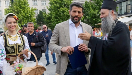 BEOGRAD POKAZUJE I ČUVA SNAGU PORODIČNIH VREDNOSTI Patrijarh Porfirije i Šapić na „Beogradskim danima porodice”