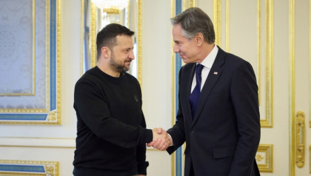 BLINKEN POTVRDIO! SAD odobrile upotrebu američkog oružja za napade na Rusiju